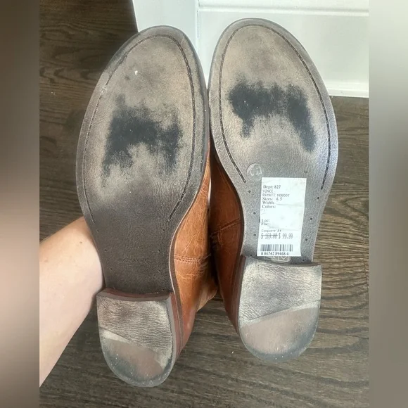 Women's Brown Leather Booties - Picture 7 of 8